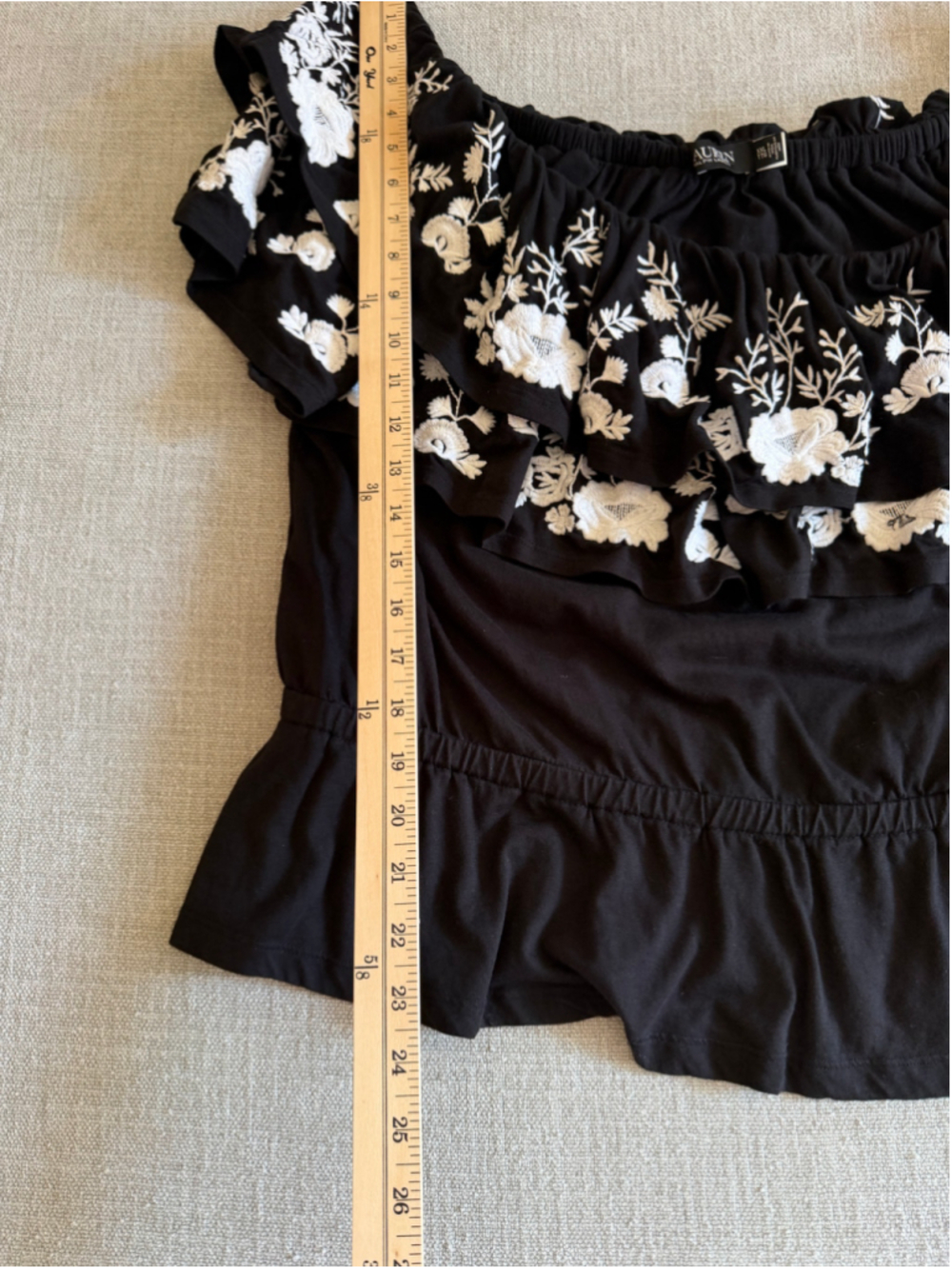 Lauren Ralph Lauren black and white off-the-shoulder embroidered ruffle top XXL - Picture 8 of 10